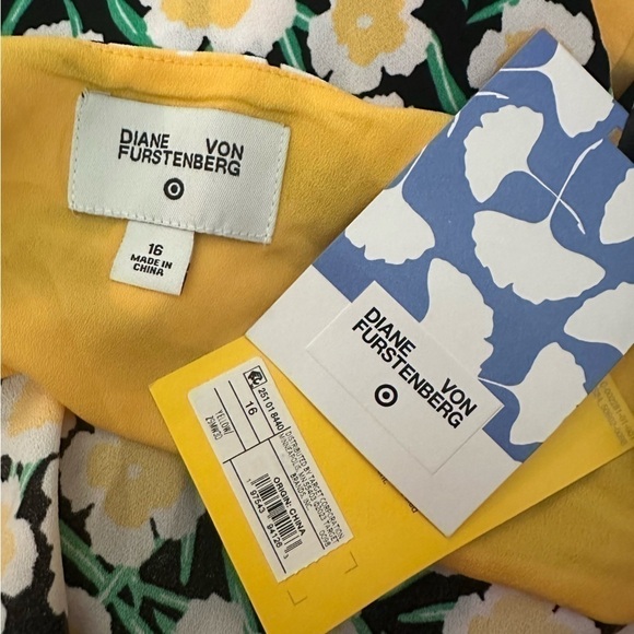 Diane von Furstenberg X Target Yellow Poppy Mini Dress Sun Size 16 NEW DVF - Picture 2 of 3